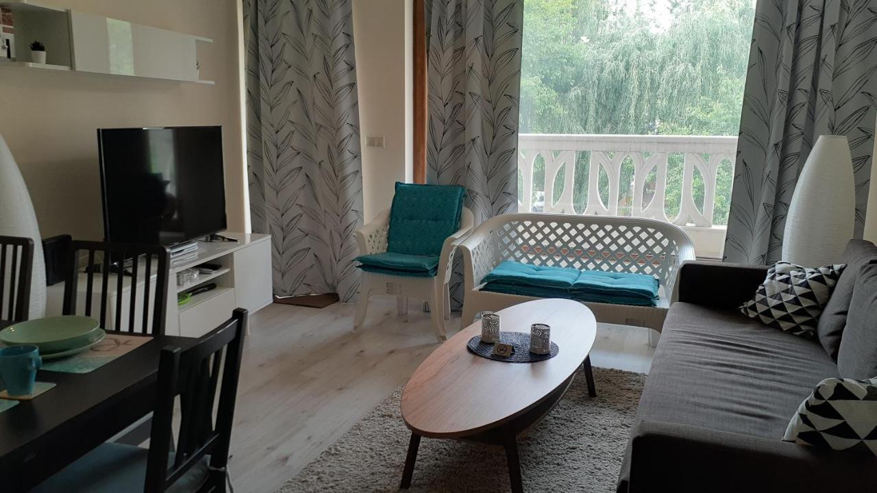 Relax Apartment In Varna South Bay Residence Esterno foto